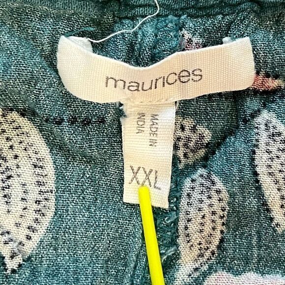 Maurices Women’s Size XXL Ruffle Bell Sleeve Faux Wrap Blouse Green Floral - Picture 2 of 6